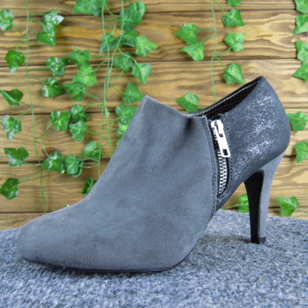 Dexflex‎ Women 7.5W Gray Faux Suede Zip Heeled Booties Chic Comfortable Dress